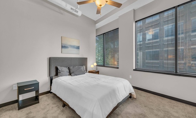 Waldron Apartamento | Lovely 1bedroom/1bath in Kansas Free WiFi Parking Clean and Comfortable