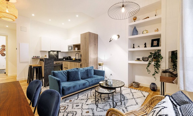 Carabacel Apartamento | Lovely 2 Bdr Heart of the Old Town