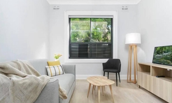 Bellevue Hill Apartamento | Lovely 2 bed apartment in Bondi Beach plus fold out sofa. 15 min walk to beach.