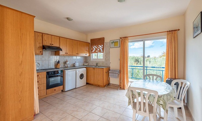 Prodromi Apartamento | Lovely 2 bed apartment, 3 Lemon Grove
