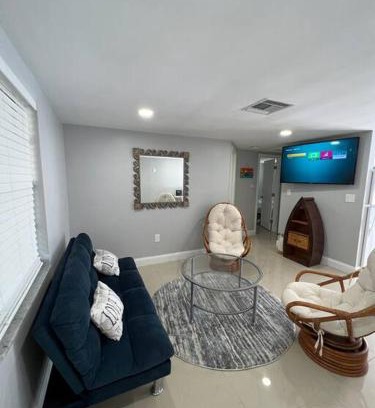 Embassy Hills Apartamento | Lovely 2 bedroom apartment