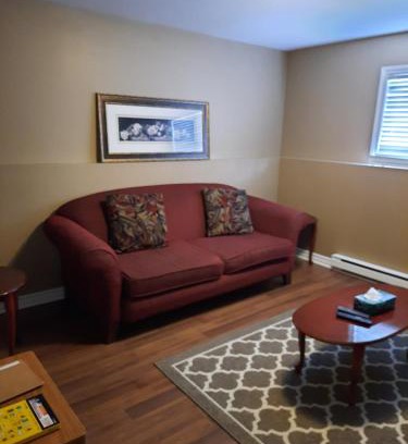 Terra Nova Apartamento | Lovely 2 Bedroom apartment close to Avalon Mall