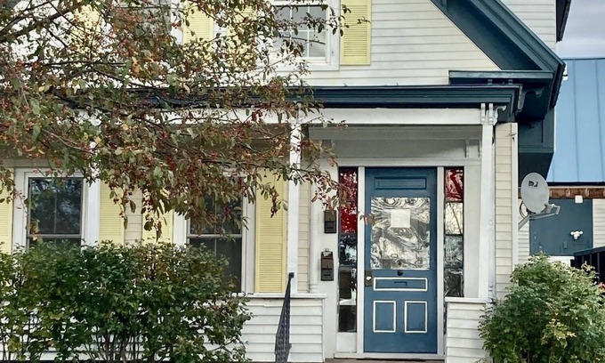 Lebanon Apartamento | Lovely 2 bedroom apartment near Dartmouth college and DHMC