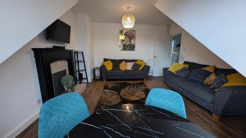 Greenock Apartamento | Lovely 2 Bedroom Apartment in Central Location