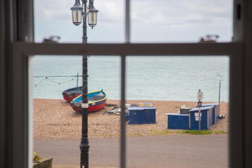 Worthing Apartamento | Lovely 2- Bedroom Apartment with Stunning Sea Views
