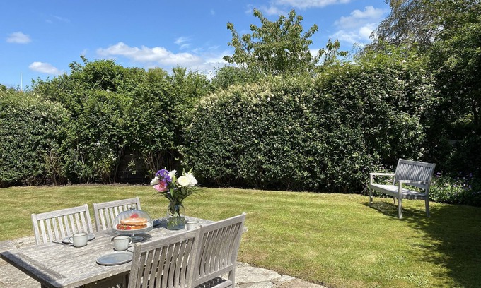 New Forest District Cabaña | ** LOVELY 2 BEDROOM COTTAGE, GREAT LOCATION **