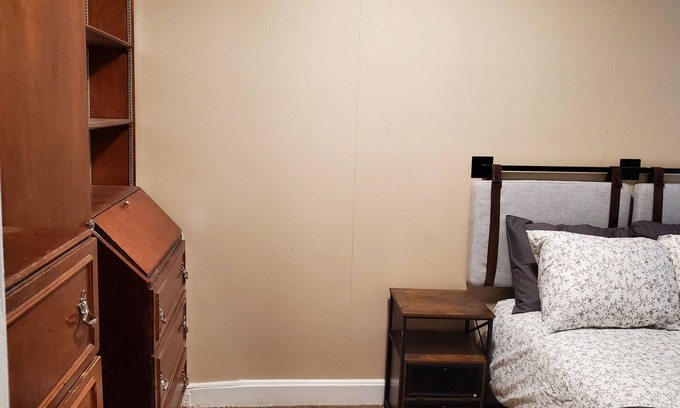 Pueblo Condominio | Lovely 2 bedroom Duplex 1 bath near riverwalk