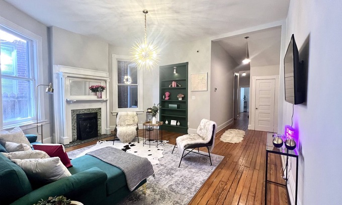 Fan District Apartamento | Lovely 2 bedroom in the middle of downtown Richmond