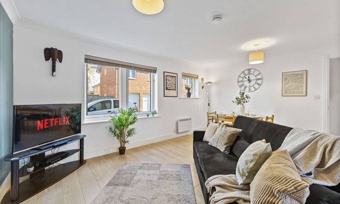 Warwick Casa | Lovely 2-bedroom in Warwick