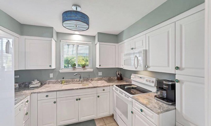 Saint Armands Key Condominio | Lovely 2 Bedroom near St. Armands! SAKA11A
