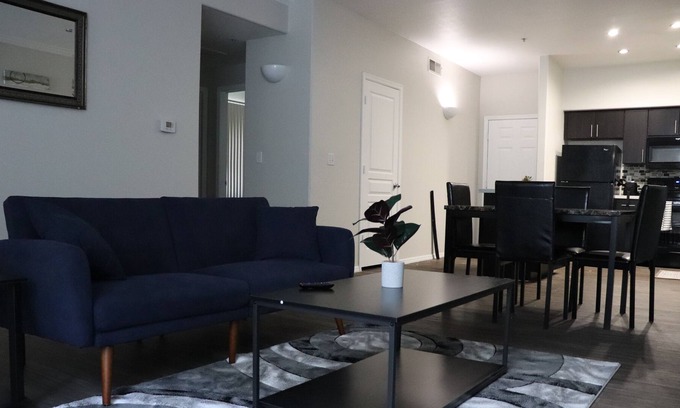 Arts District Apartamento | Lovely 2 Bedroom rental unit| Old Town Scottsdale!