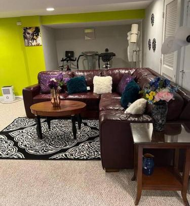 Wheaton-Glenmont Apartamento | LOVELY 2 BEDROOMS APPARTEMENT, LAUNDRY/PARKING/TV