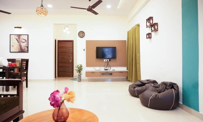 Gachibowli Apartamento | Lovely 2 BHK house Near US Embassy at Gachibowli