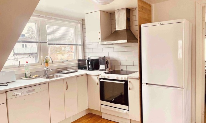 Sollentuna Apartamento | Lovely 3-bed Flat In Stockholm