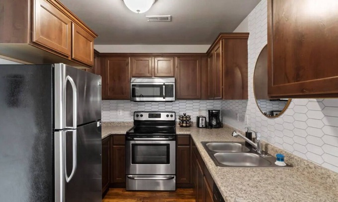 Provo Apartamento | Lovely 3 Bedroom Apartment near Town Centre