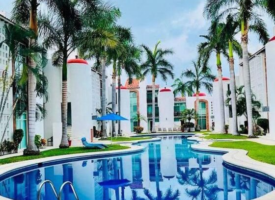Ixtapa Apartamento | Lovely 3 bedroom condo with pool