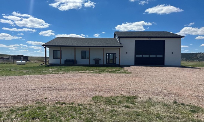 Hot Springs Casa | Lovely 3-bedroom house by Angustora with many activities for your entire group