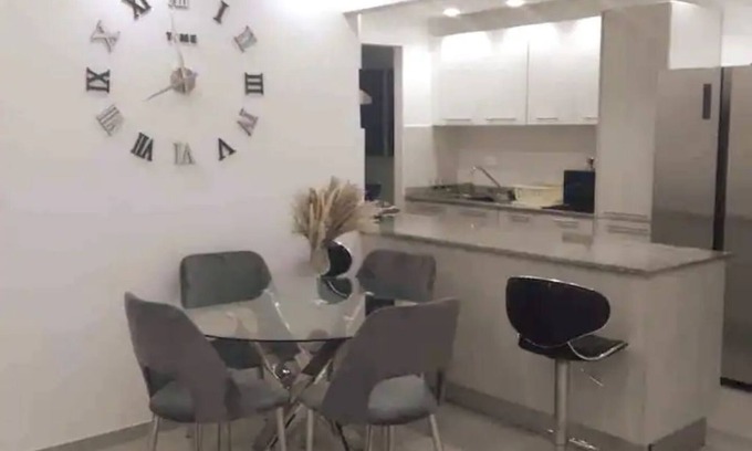 Mendoza Apartamento | Lovely 3-bedroom rental unit with rooftop pizcuzi