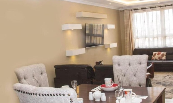 Athi River Apartamento | Lovely 3-Bedroom with free parking on premises