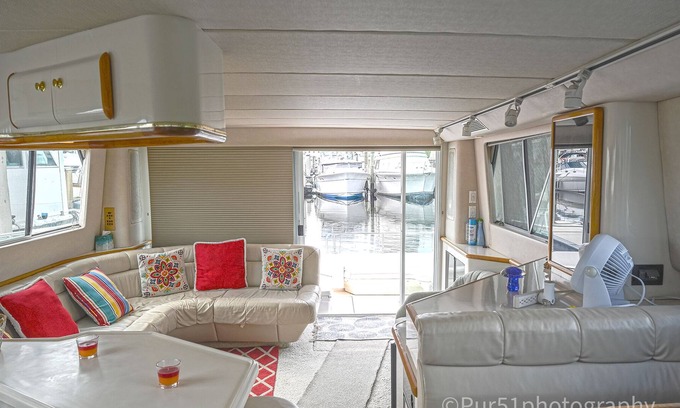 Dania Beach Alquiler De Eote | Lovely 3 bedroom yacht in Dania Beach!