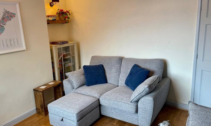 Alfreton Casa | Lovely 3BD Home in the Heart of Morton