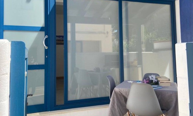 Casuzze Apartamento | Acogedor apartamento para 4 personas con WIFI, A/C, TV, terraza, mascotas permitida y aparcamiento