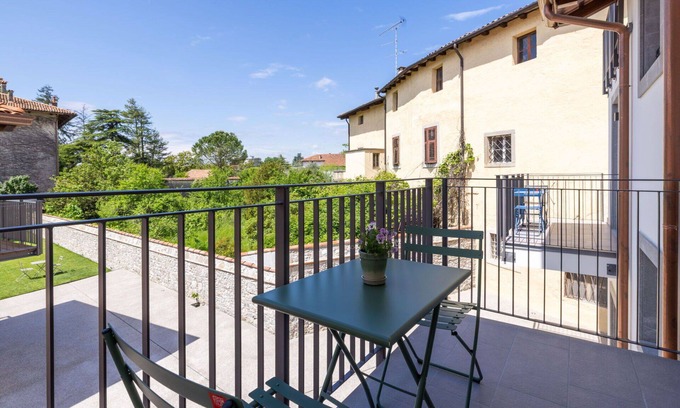 Cividale del Friuli Apartamento | Precioso apartamento para 4 personas con WIFI, A/C, TV, balcón y mascotas permitida