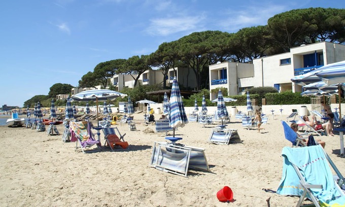 Piombino Apartamento | Perfecto apartamento con vistas al mar y a pie de playa