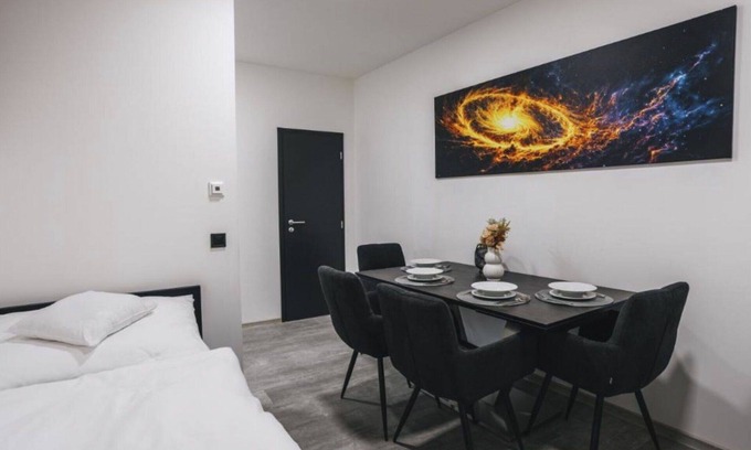 Jindrichuv Hradec Apartamento | Acogedor apartamento para 4 personas con WIFI y TV