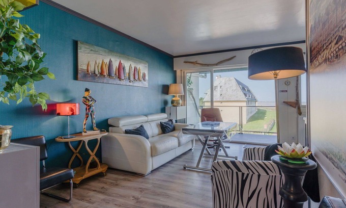 Le Home Apartamento | Hermoso apartamento para 4 personas con WIFI, TV, balcón y aparcamiento