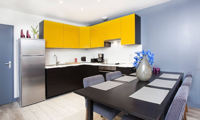 Vitry-sur-Seine Apartamento | CPrecioso apartamento cerca de París con aire acondicionado y jardín