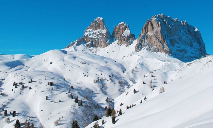 San Giovanni di Fassa Apartamento | Lovely apartment for 7 people with WIFI, TV, balcony, pets allowed and parking