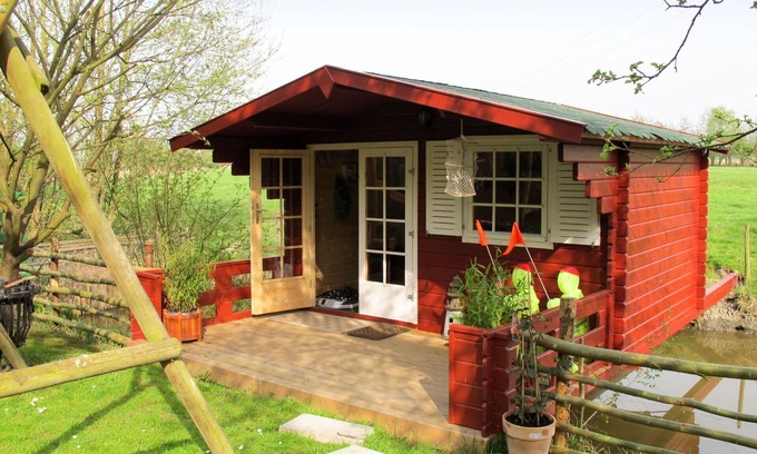 Oberndorf Apartamento | Bonito apartamento para 6 personas con WIFI, TV, patio, mascotas permitida y aparcamiento