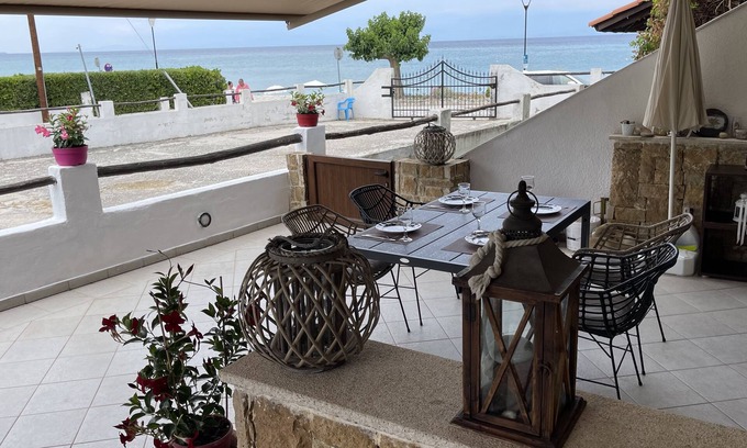 Pefkochori Apartamento | Lovely apartment few steps from the beach