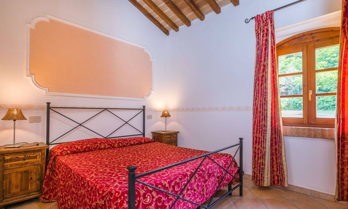 Riparbella Apartamento | Acogedor apartamento para 5 personas con piscina, A/C, WIFI, TV, patio y aparcamiento