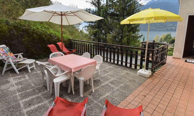 Vesta Apartamento | Hermoso apartamento para 14 personas con TV, terraza, mascotas permitida y aparcamiento