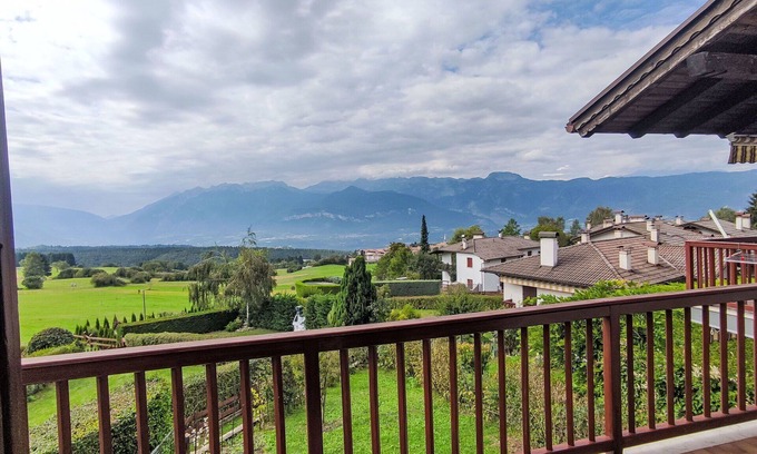 Sfruz Apartamento | Precioso apartamento para 5 personas con WIFI, TV y terraza