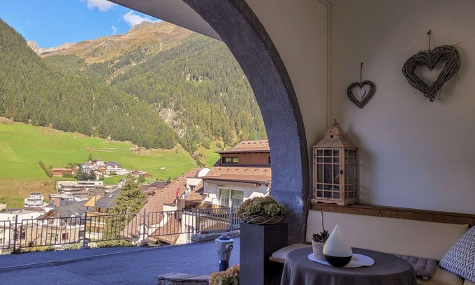 Ischgl Apartamento | Acogedor apartamento para 6 personas con WIFI, TV, balcón, mascotas permitida y aparcamiento