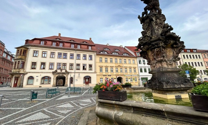 Zittau Apartamento | Precioso apartamento para 6 personas con WIFI, TV, patio y mascotas permitida