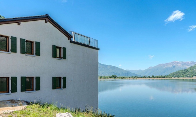Verceia Apartamento | Hermoso apartamento para 6 personas con A/C, WIFI, TV y terraza