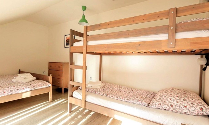 Arnoltice Apartamento | Hermoso apartamento para 6 personas con WIFI, TV y terraza