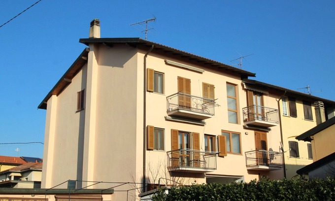 Morosolo Apartamento | Acogedor apartamento para 4 personas con WIFI, TV, balcón y aparcamiento