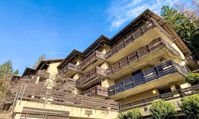 Pinzolo Apartamento | Hermoso apartamento para 4 personas con WIFI, A/C, TV, terraza y aparcamiento
