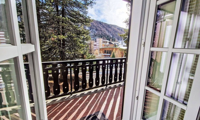 Madesimo Apartamento | Precioso apartamento para 4 personas con WIFI, TV, balcón, mascotas permitida y aparcamiento