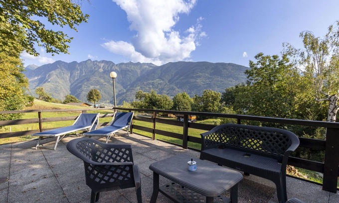 Morbegno Apartamento | Hermoso apartamento para 4 personas con WIFI, terraza y mascotas permitida