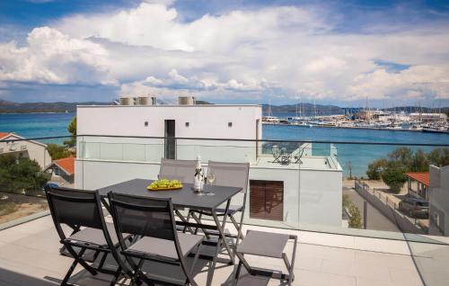 Municipality of Murter Apartamento | Lovely Apartment In Betina With Wifi