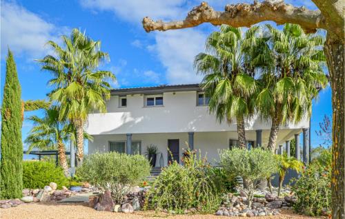 Ghisonaccia Apartamento | Lovely Apartment In Ghisonaccia