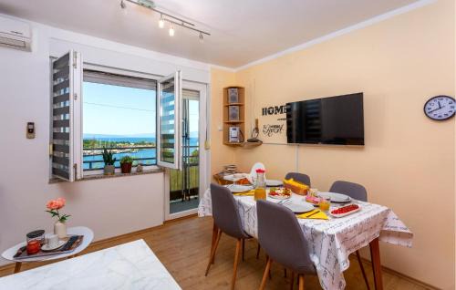 Kraljevica Apartamento | Lovely Apartment In Kraljevica