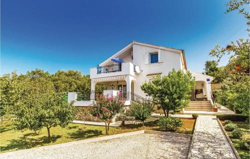 Brzac Apartamento | Lovely Apartment In Krk With Wifi