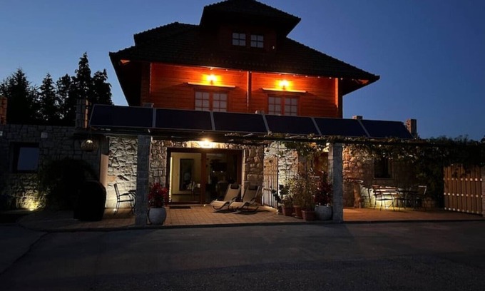 Predjama Apartamento | Lovely apartment in nature!
